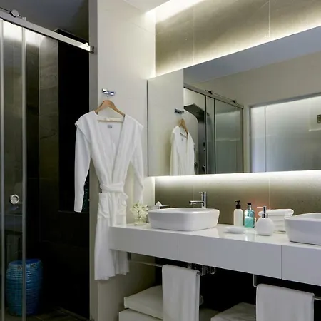 Boutique Island - White House Отель *